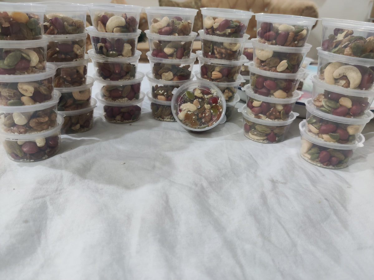 Mini Honey Nuts Family packs