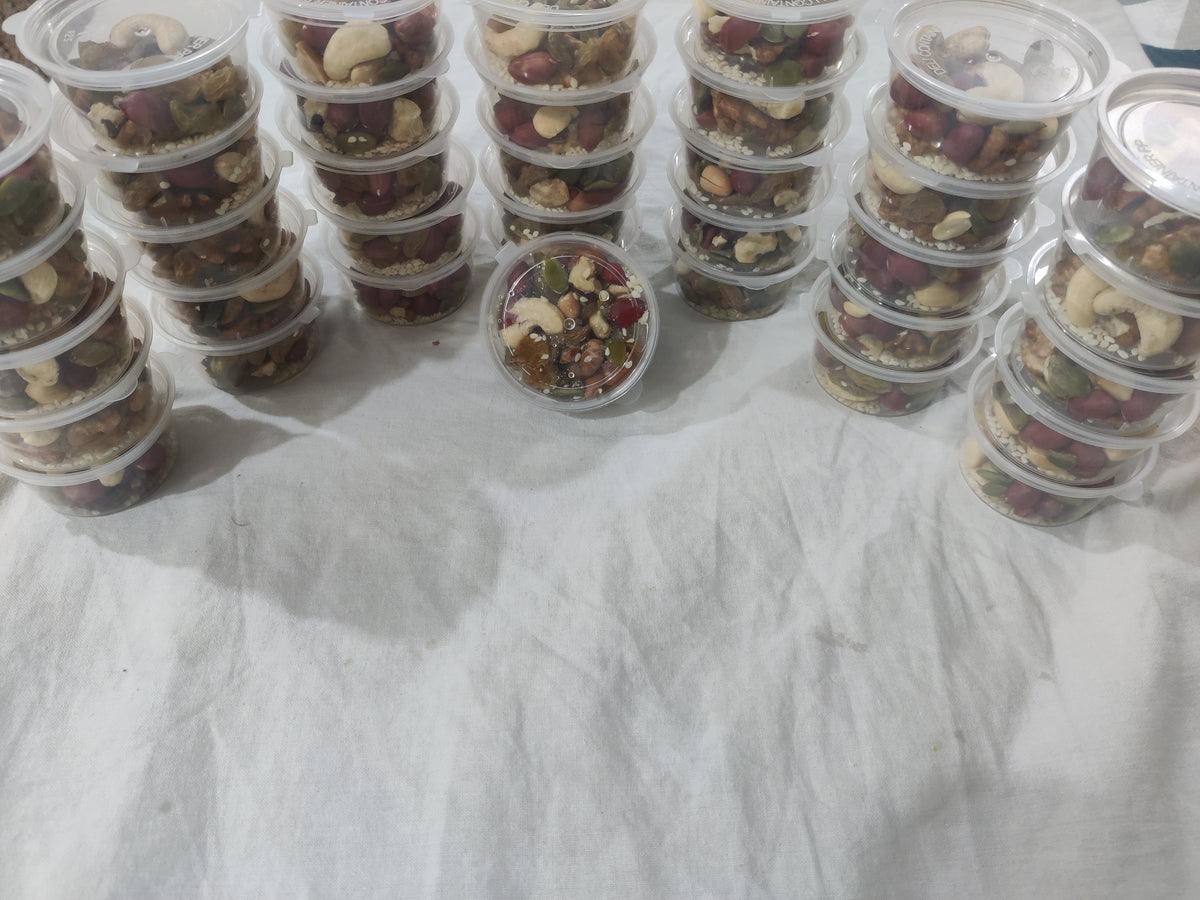 Mini Honey Nuts Family packs